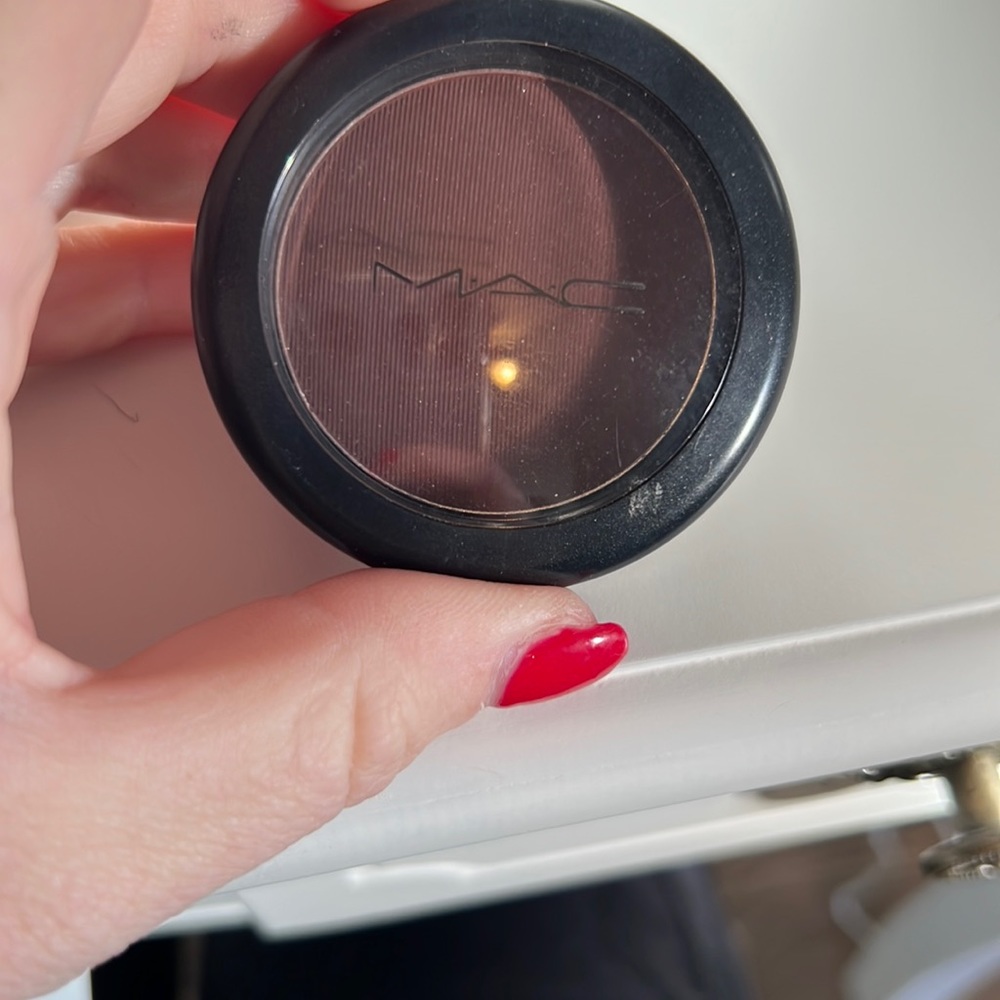 Mac blush
